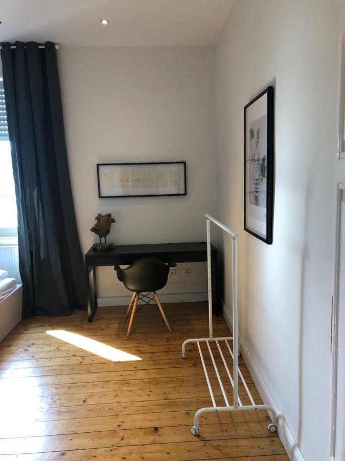 Luxe Apartment Am Rhein Вормс Екстериор снимка