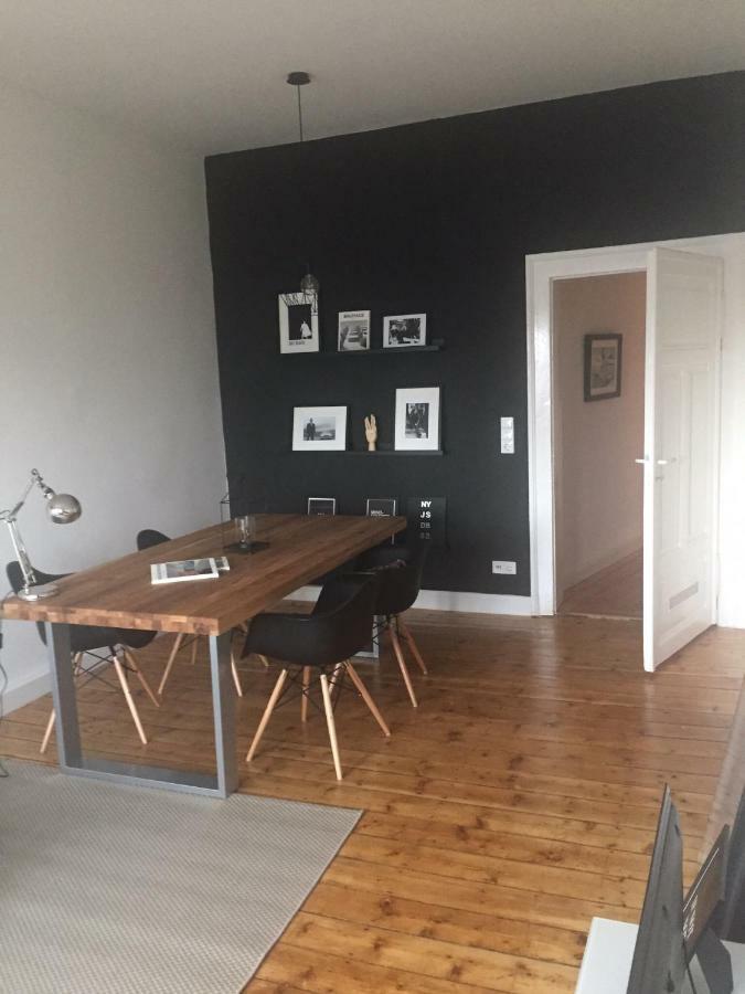Luxe Apartment Am Rhein Вормс Екстериор снимка